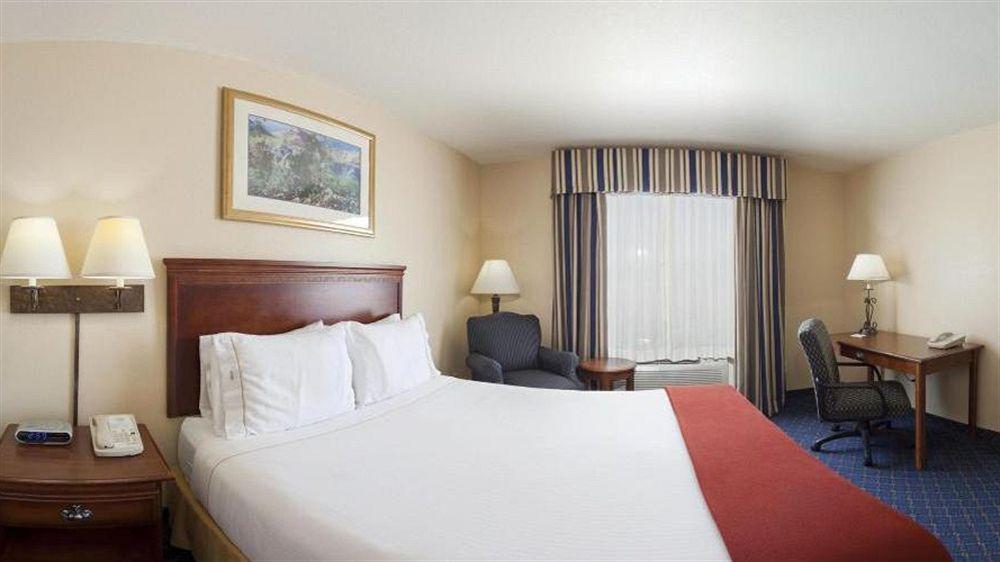 Holiday Inn Express Hotels & Suites Mountain Home By Ihg Buitenkant foto