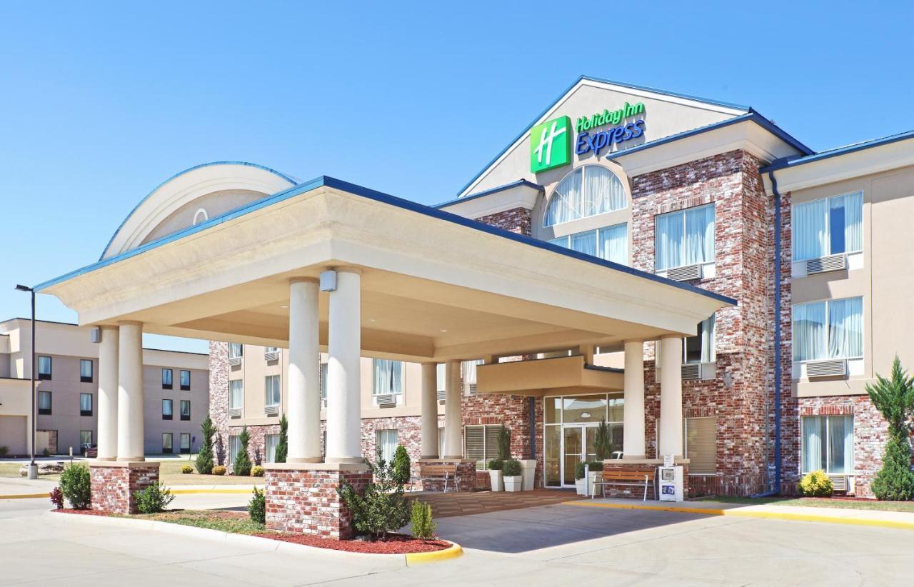 Holiday Inn Express Hotels & Suites Mountain Home By Ihg Buitenkant foto